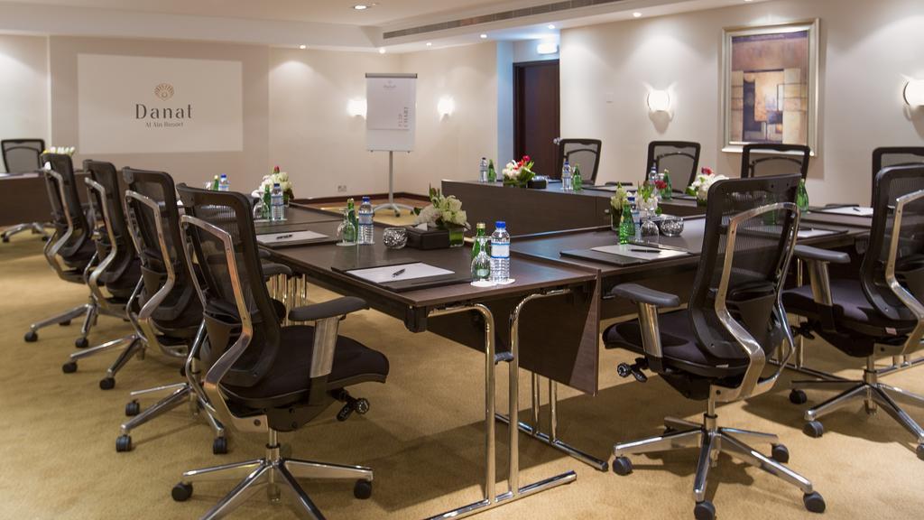 Danat Al Ain Resort Экстерьер фото Meeting room at the hotel
